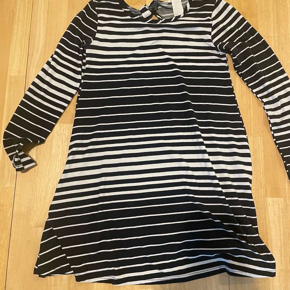 btween Black and White Striped Long Sleeve Casual Dress